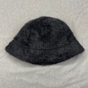 Urban Outfitters Black‎ Fuzzy Bucket Hat Cute Trendy Winter Accessory